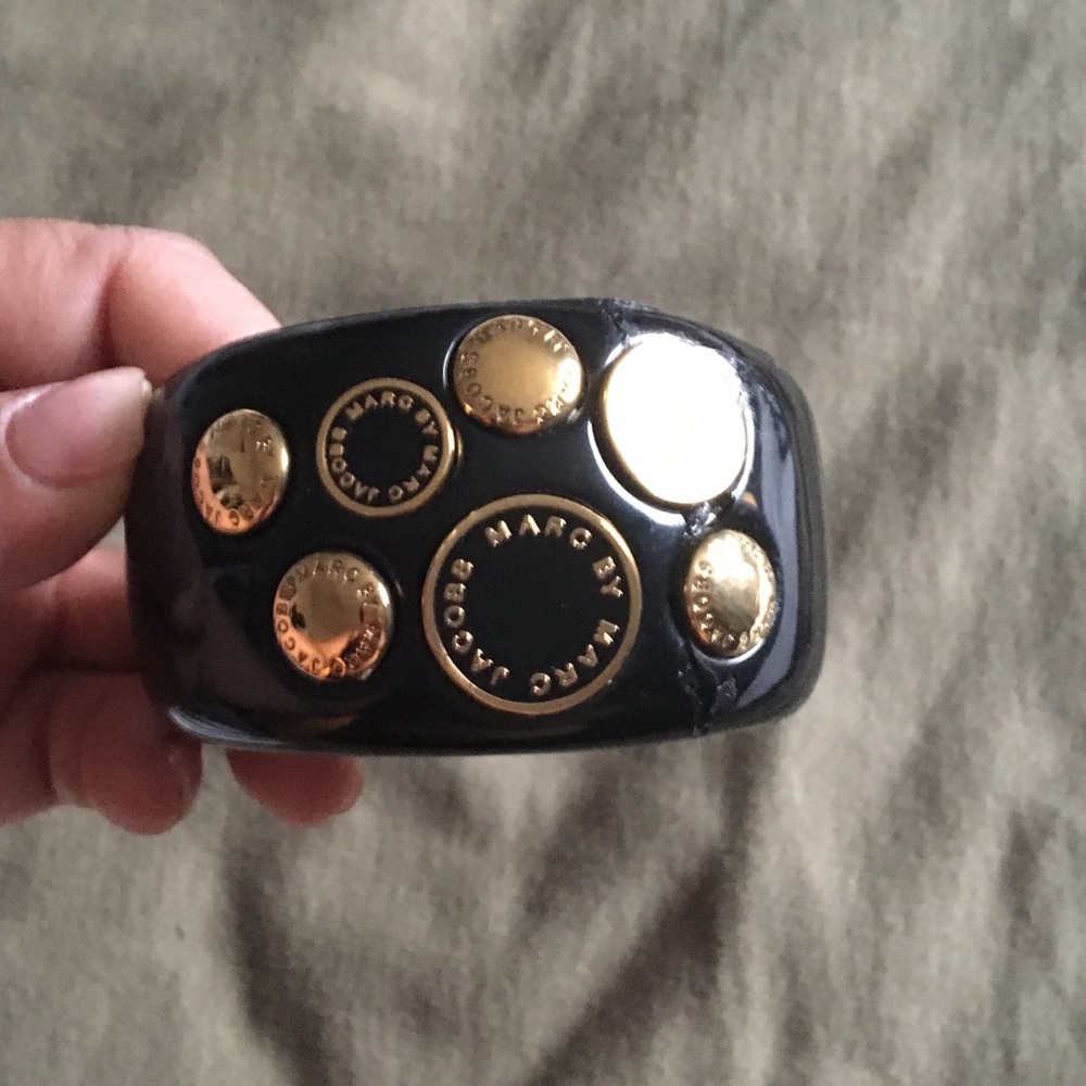 Marc Jacobs bangle